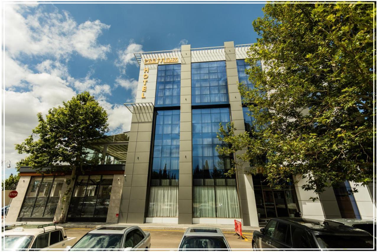 Premium Hotel Ganja Bagian luar foto