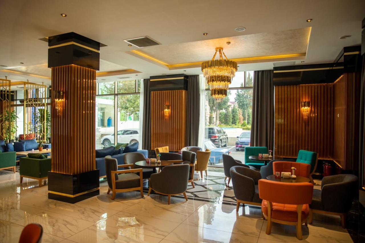 Premium Hotel Ganja Bagian luar foto